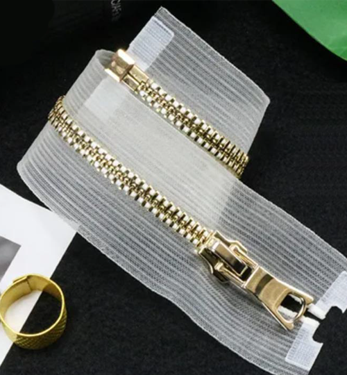 zipper 04